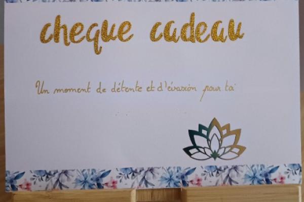 Noël approche à grands pas ! Votre ostéopathe vous propose des chèques cadeaux  Noël approche à grands pas ! Votre ostéopathe vous propose des chèques cadeaux